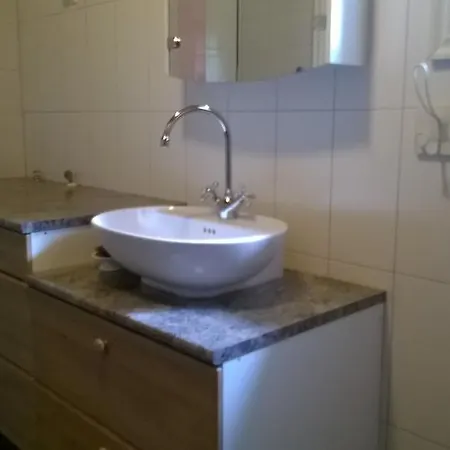 Vuorenpaeae Ferienhaus